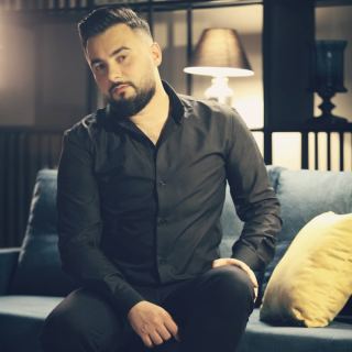 کاور آهنگ باخ از روبایل عظیم اف