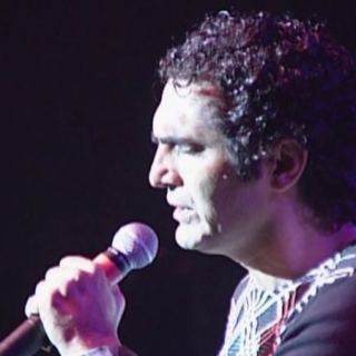 کاور آهنگ ستاره در سکوت از هاتف